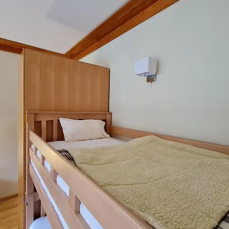 Apartman 120 Vucko Lägenhet